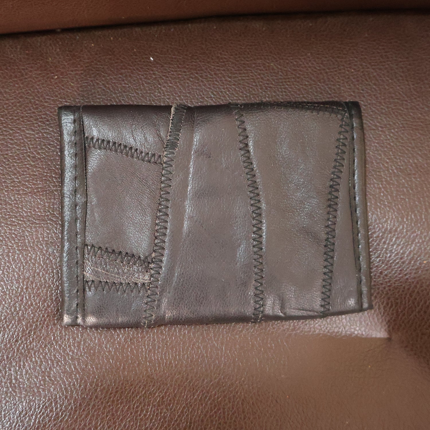 Premium Genuine Bi-Fold Wallet (1 Pc) Premium Genuine Bi-Fold Wallet (1 Pc)